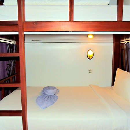 Darling Pub Hostel Siem Reap Dış mekan fotoğraf