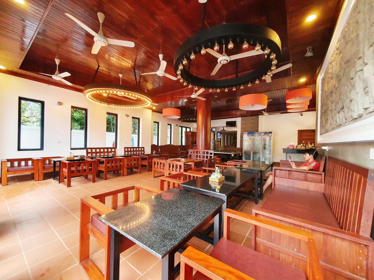 Darling Pub Hostel Siem Reap Dış mekan fotoğraf