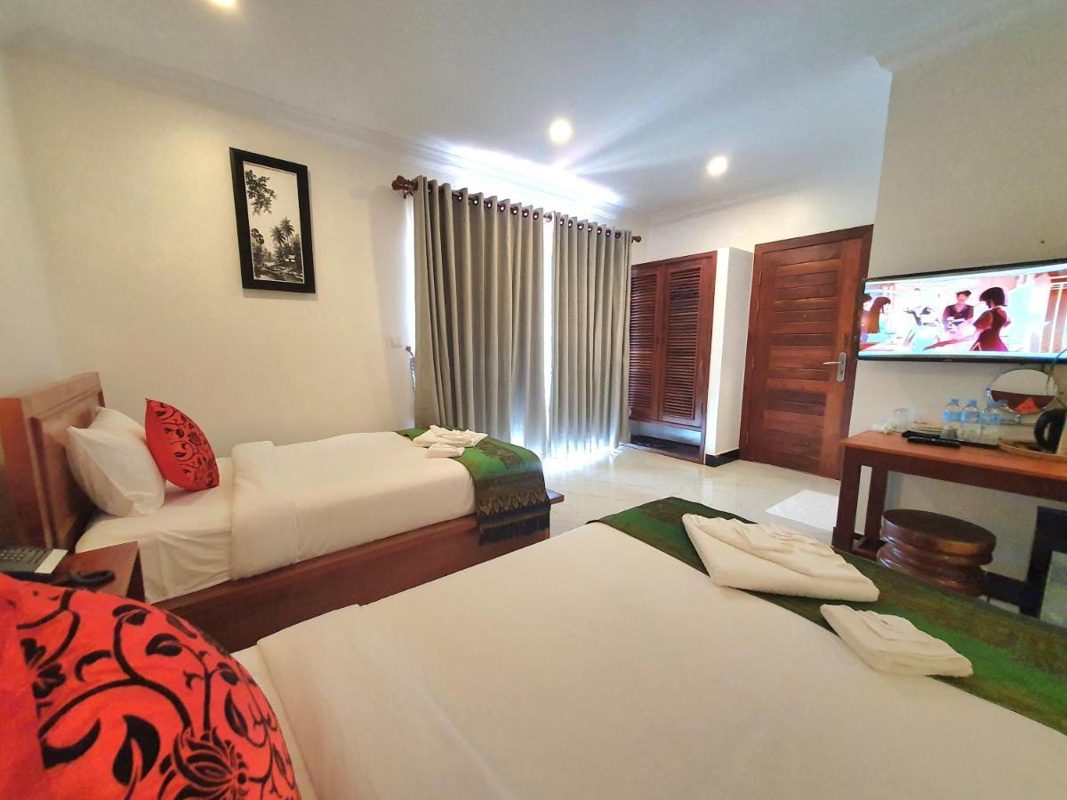 Darling Pub Hostel Siem Reap Dış mekan fotoğraf