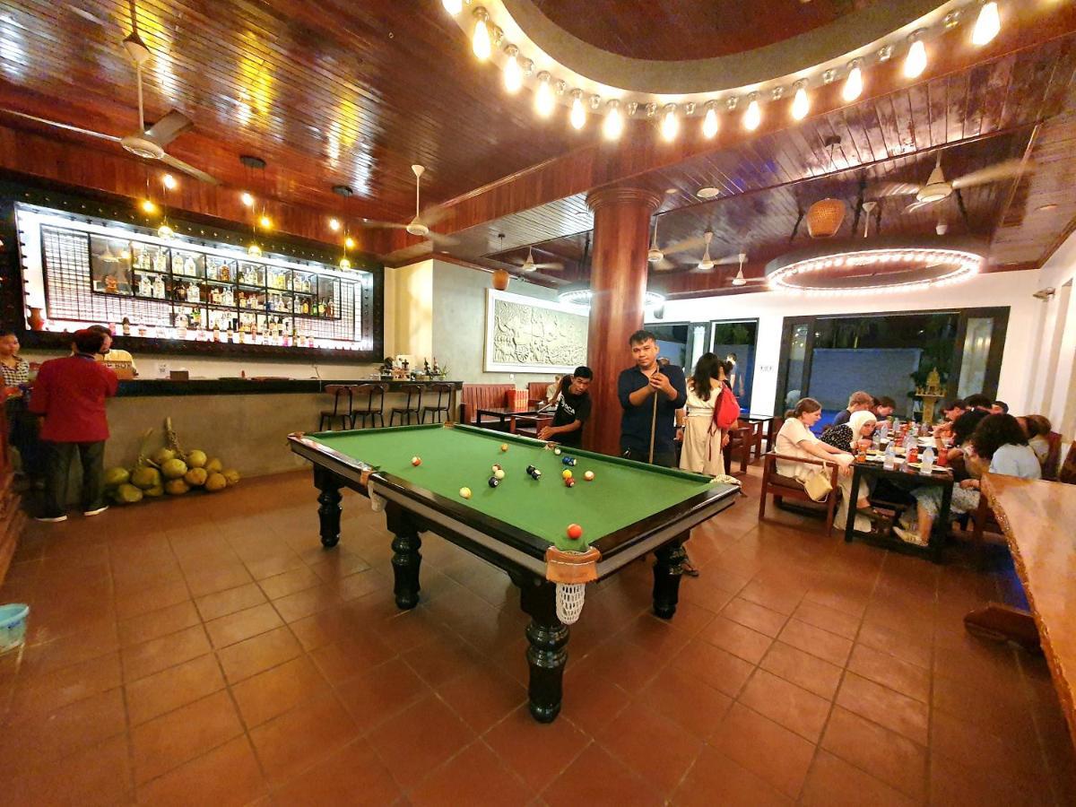Darling Pub Hostel Siem Reap Dış mekan fotoğraf
