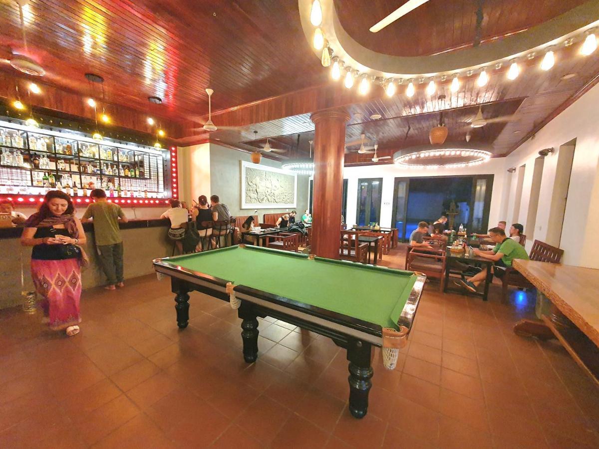 Darling Pub Hostel Siem Reap Dış mekan fotoğraf